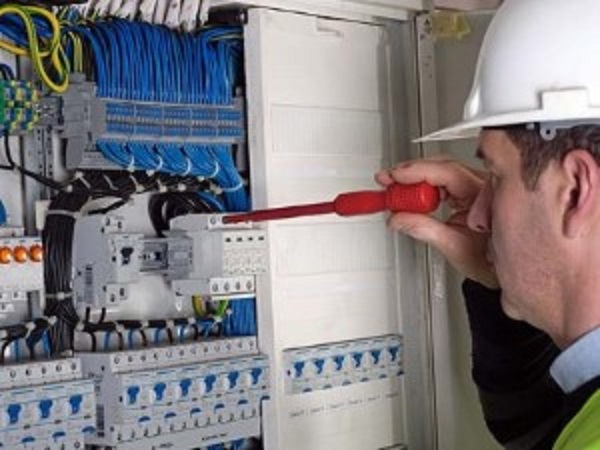 Skills-assessment-electrician.jpg